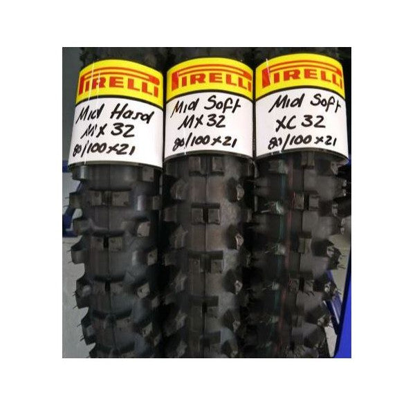 Pirelli MX 32 Mid Soft Senior