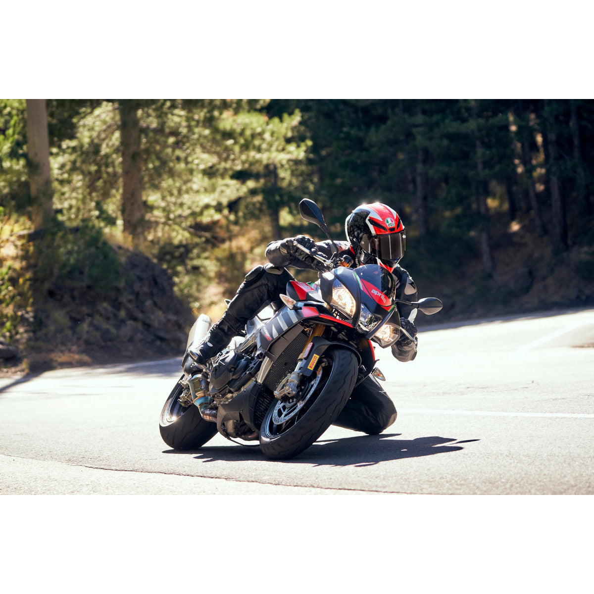 Pirelli Diablo Rosso IV